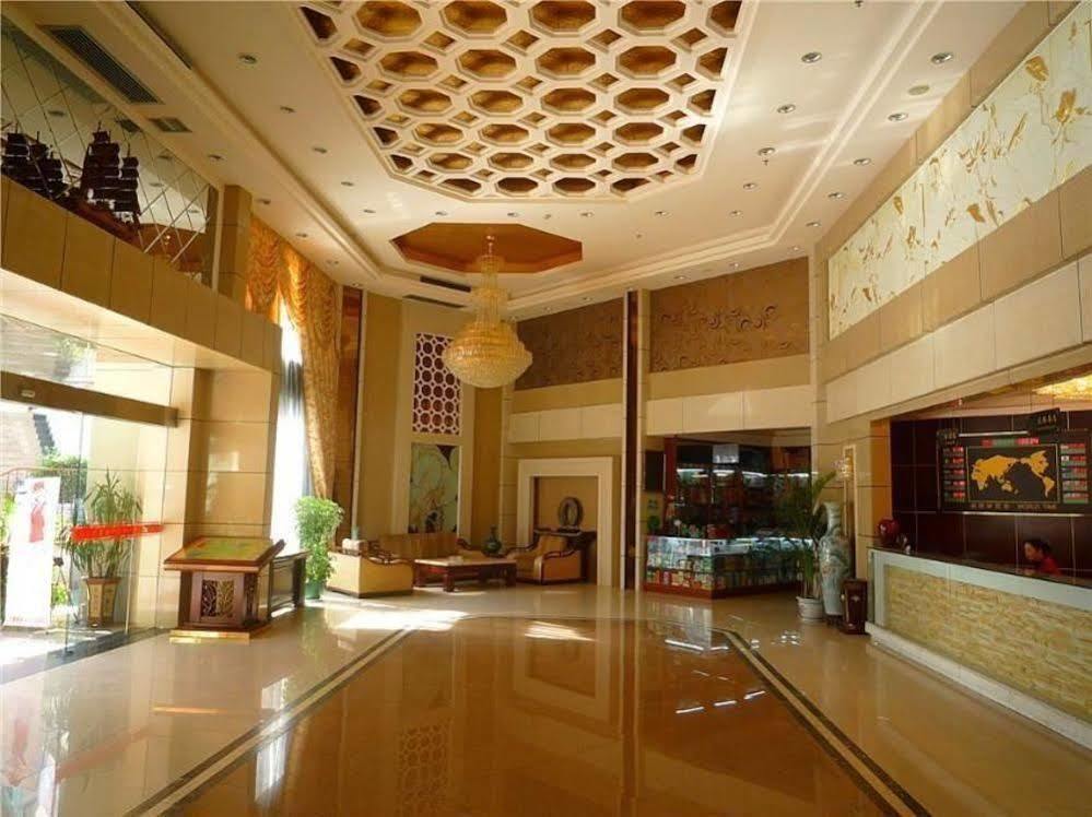 Guilin Lifeng Hotel Exterior photo